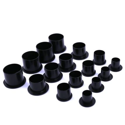 Zwarte tattoo inkt cups